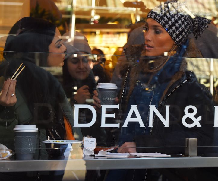 Nie możemy mieć jej głosu ani pupy, to przynajmniej chcemy TAKĄ CZAPKĘ (ZDJĘCIA)