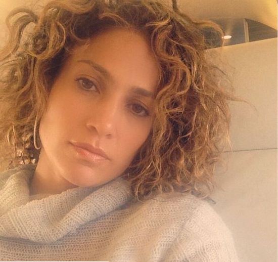 Makijażyści i fryzjerzy Lopez poszli o krok za daleko? FOTO