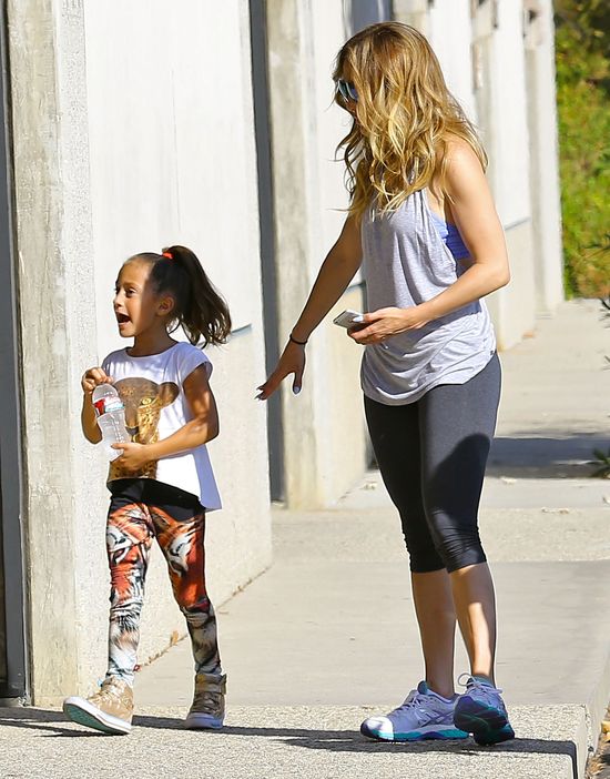 Jennifer Lopez chce, by jej dzieci były geniuszami (FOTO)