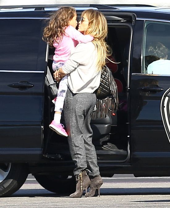 Modna mama - Jennifer Lopez (FOTO) Modna mama - Jennifer Lopez (FOTO)