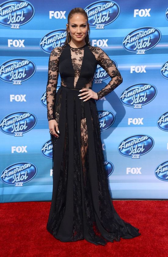 Dlaczego nikt tego nie powiedział Jennifer Lopez? (FOTO)