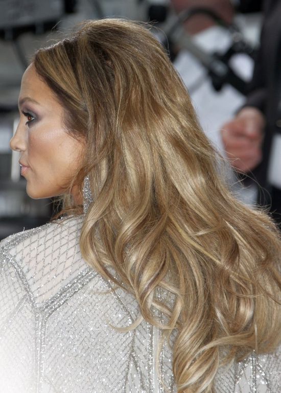 Makijażyści i fryzjerzy Lopez poszli o krok za daleko? FOTO Makijażyści i fryzjerzy Lopez poszli o krok za daleko? FOTO