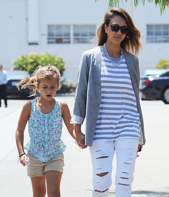 6-letnia Honor chodzi z mamą do pracy! (FOTO)