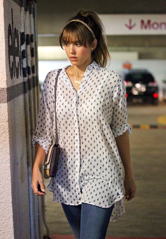 Jessica Alba: Mam rozstepy i cellulitis (FOTO) Jessica Alba: Mam rozstepy i cellulitis (FOTO)