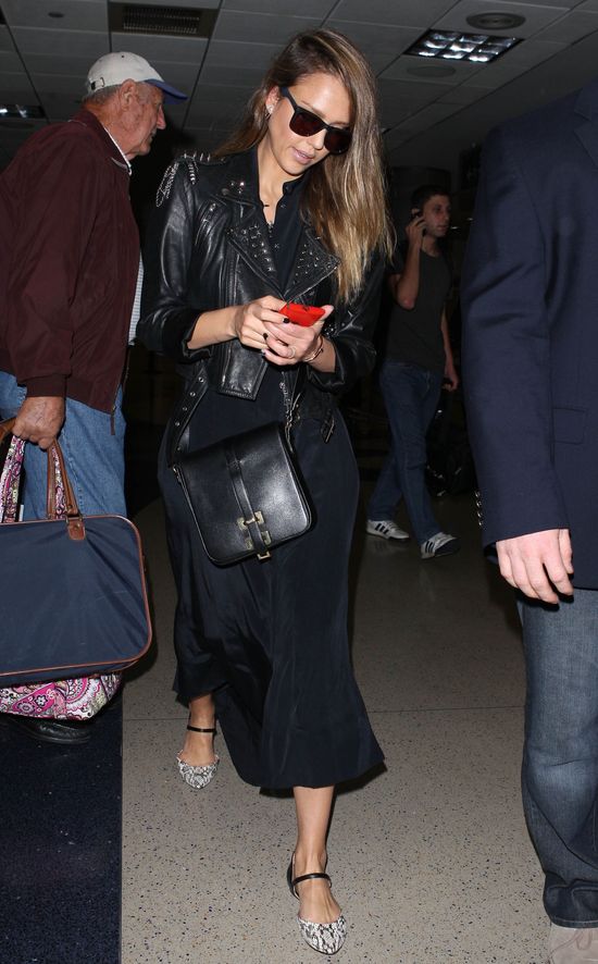 Rockowa mama - Jessica Alba