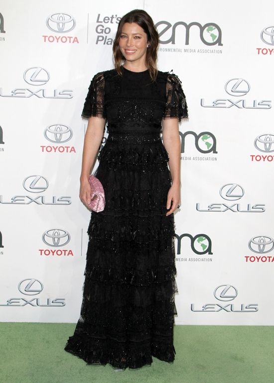 Jessica Biel nadrabia zaległości (FOTO)