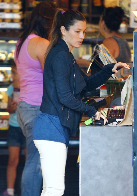 Jessica Biel nie potrzebuje makijażu? (FOTO) Jessica Biel nie potrzebuje makijażu? (FOTO)