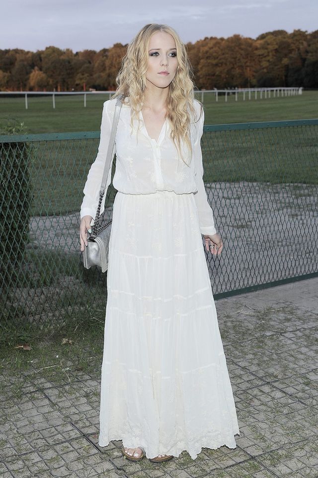 Jessica Mercedes bez makijażu i bez stanika (FOTO) Jessica Mercedes bez makijażu i bez stanika (FOTO)