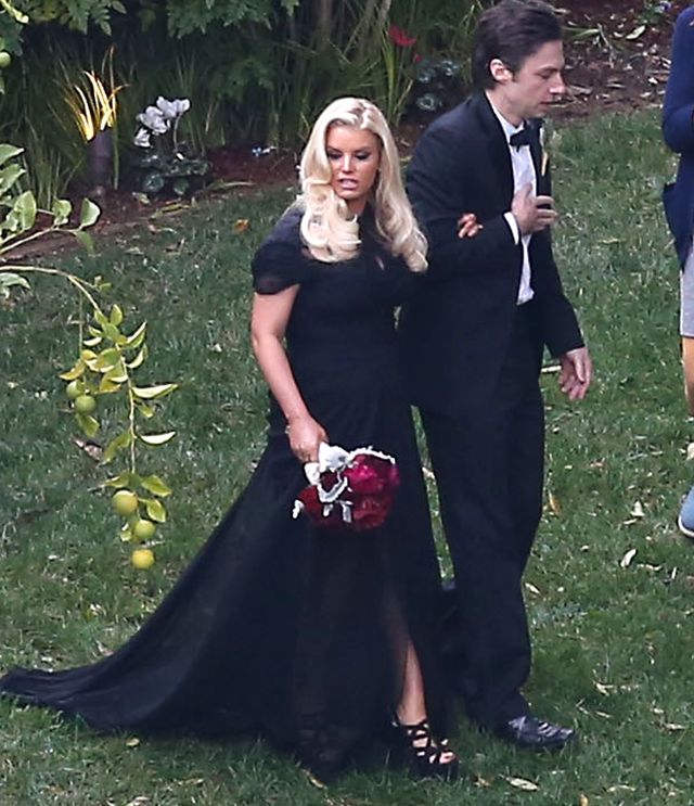 Jessica Simpson - i po figurze (FOTO)