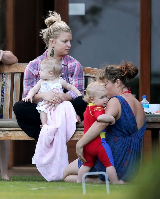 Katastrofa! Co się stało z Jessicą Simpson?! (FOTO) Katastrofa! Co się stało z Jessicą Simpson?! (FOTO)