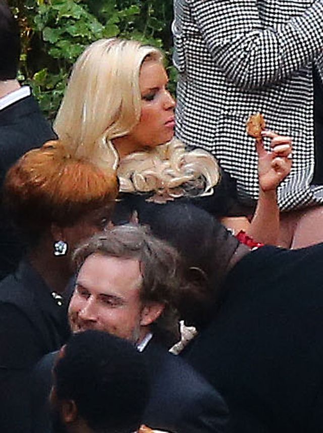 Jessica Simpson - i po figurze (FOTO)