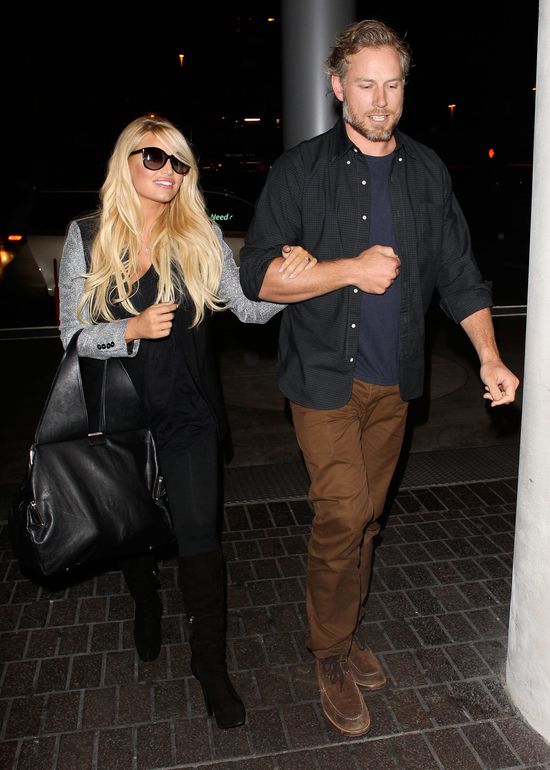 Jak wygląda Jessika Simpson po porodzie? (FOTO) Jak wygląda Jessika Simpson po porodzie? (FOTO)