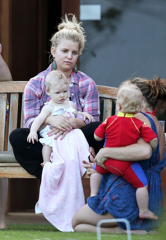 Katastrofa! Co się stało z Jessicą Simpson?! (FOTO)