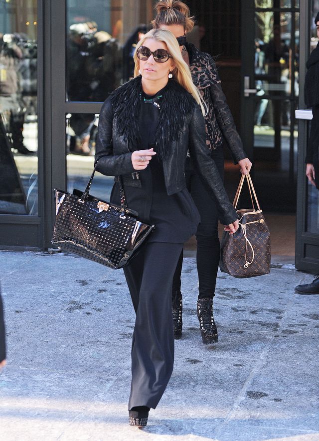 Wystrojona Jessica Simpson oderwała się od pampersów... Wystrojona Jessica Simpson oderwała się od pampersów...