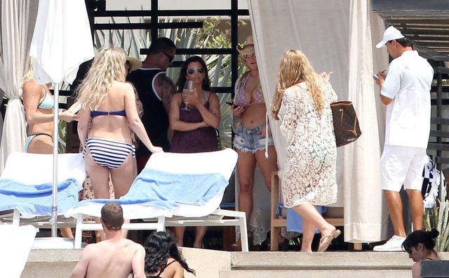 To nie Photoshop. Jej biust NAPRAWDĘ tak wygląda