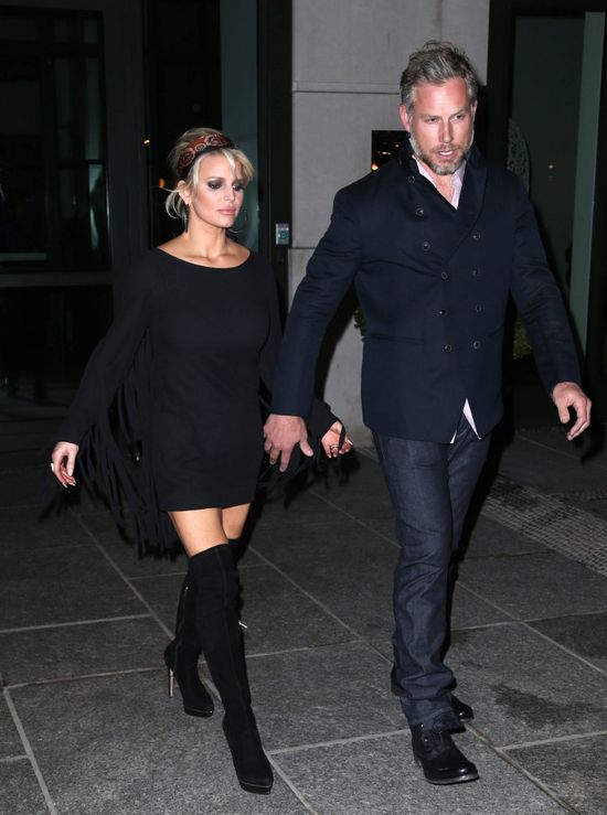 Ile warstw makijażu miała na sobie Jessica Simpson? (FOTO)