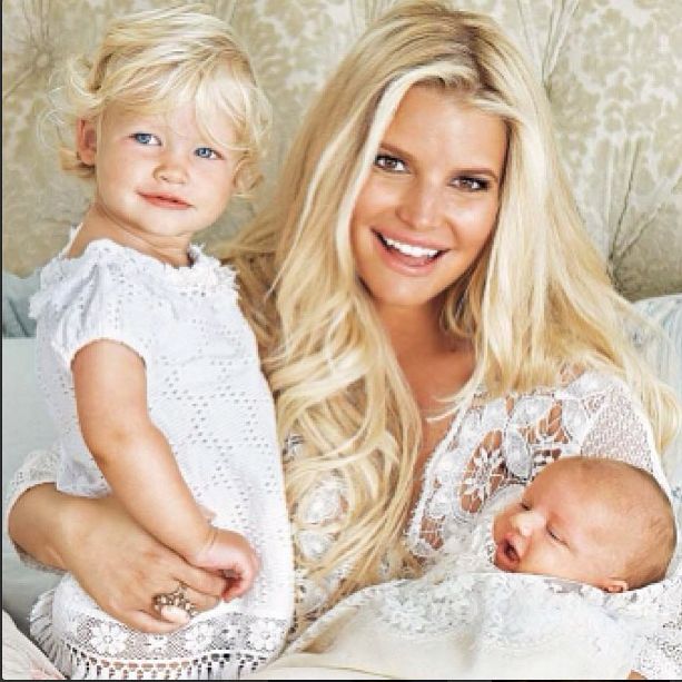 Jessica Simpson chwali się synkiem (FOTO)