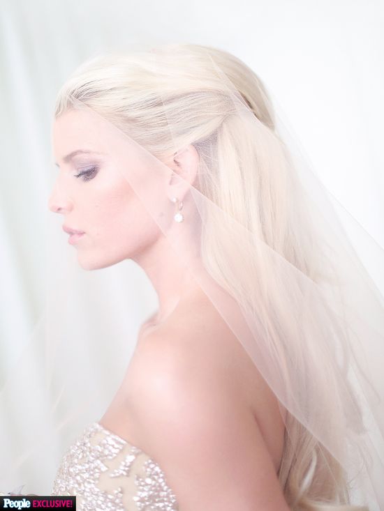 Co robiła Jessica Simpson, by w dniu ślubu wyglądać OBŁĘDNIE