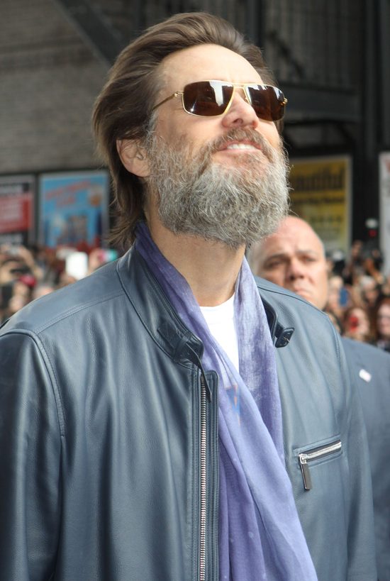 Jim Carrey niósł trumnę byłej dziewczyny [VIDEO]