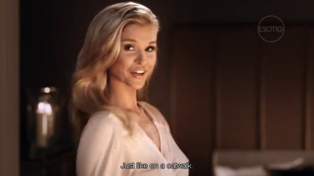 Zobaczcie Krupę w reklamie kremu do podnoszenia BIUSTU