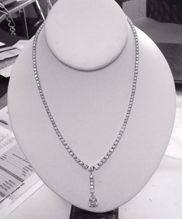 Co Romain Zago kupił Krupie na 7 rocznicę związku? (FOTO)