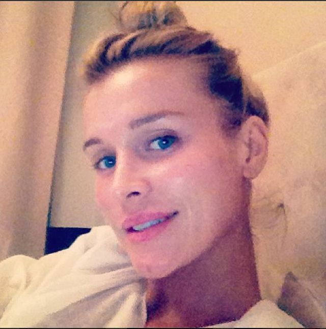 Poznajcie tę gwiazdę bez makijażu? (FOTO)