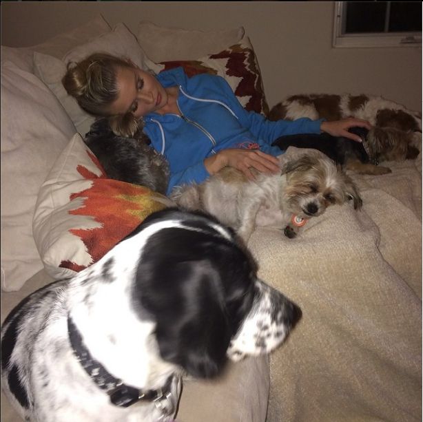 Życie codzienne Joanny Krupy (FOTO)