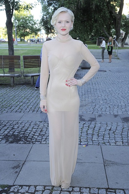 Czy te prześwity wyszły jej na dobre? (FOTO) Czy te prześwity wyszły jej na dobre? (FOTO)