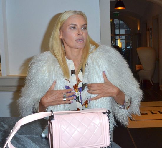 Joannę Horodyńską zapytano, czy ma przyjaciół wśród gwiazd