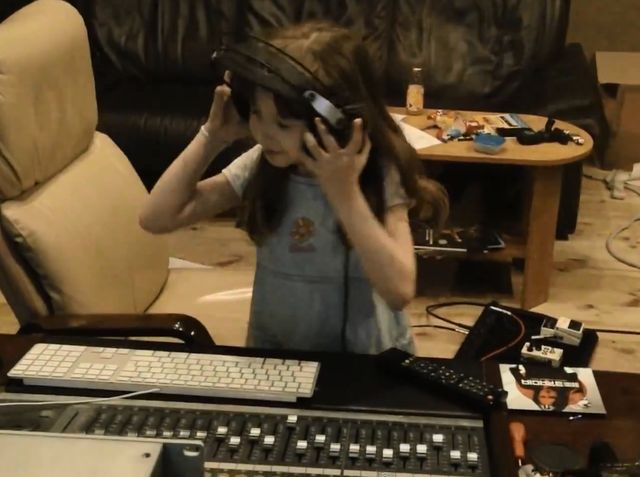 Jagoda Krystek, 7-latka, która czuje bluesa (VIDEO) Jagoda Krystek, 7-latka, która czuje bluesa (VIDEO)