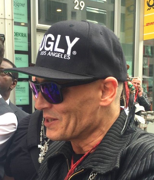 Wiemy, dlaczego Johnny Depp schudł i wygląda tak słabo (ZDJĘCIA)