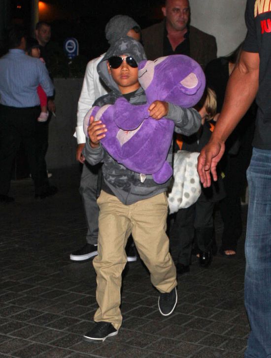 Jolie i Pitt na zakupach w dyskoncie