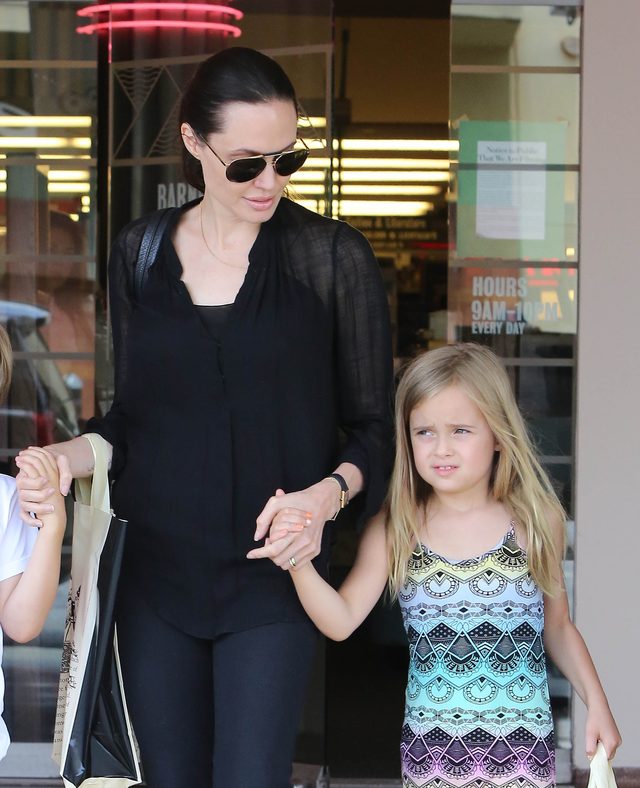 Przesadzili? Tabloid pisze, że Angelina Jolie umiera Przesadzili? Tabloid pisze, że Angelina Jolie umiera