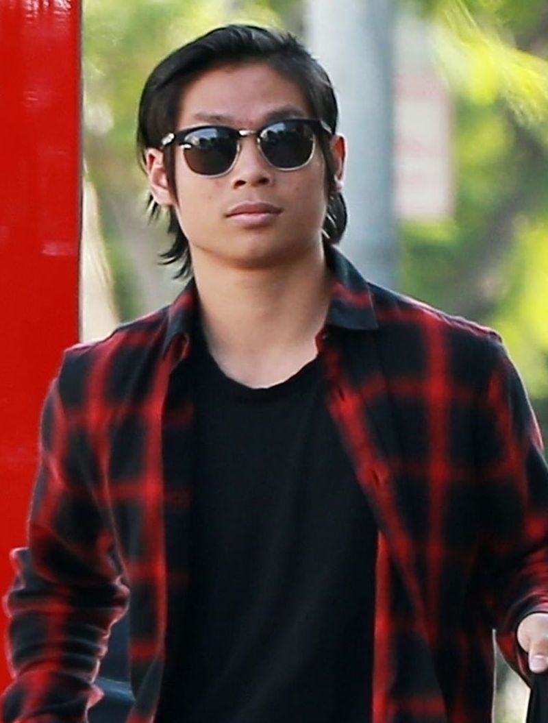 Angelina Jolie w ZASKAKUJĄCEJ stylizacji na lunchu z synem Paxem (ZDJĘCIA) Angelina Jolie w ZASKAKUJĄCEJ stylizacji na lunchu z synem Paxem (ZDJĘCIA)