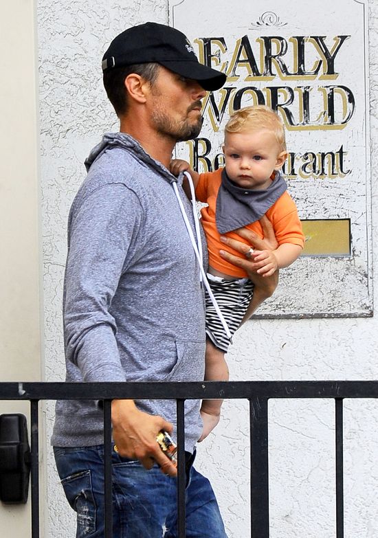 W tej rodzinie to tata częściej zajmuje się synem? (FOTO)