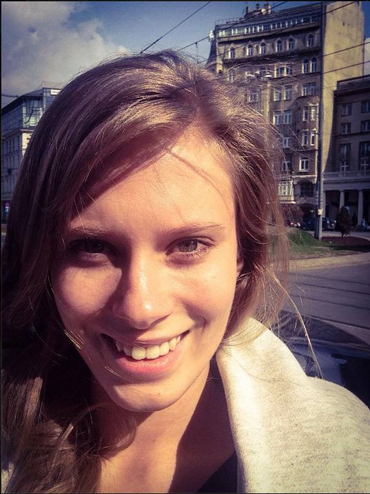 Julia Pietrucha pokazała video na muszli klozetowej (VIDEO)