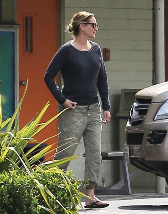 Na koncie miliony. Na co dzień kok i spodnie jak z kołdry Na koncie miliony. Na co dzień kok i spodnie jak z kołdry