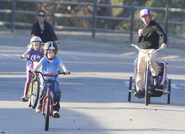 Julia Roberts przyłapana z rodzinką (FOTO)