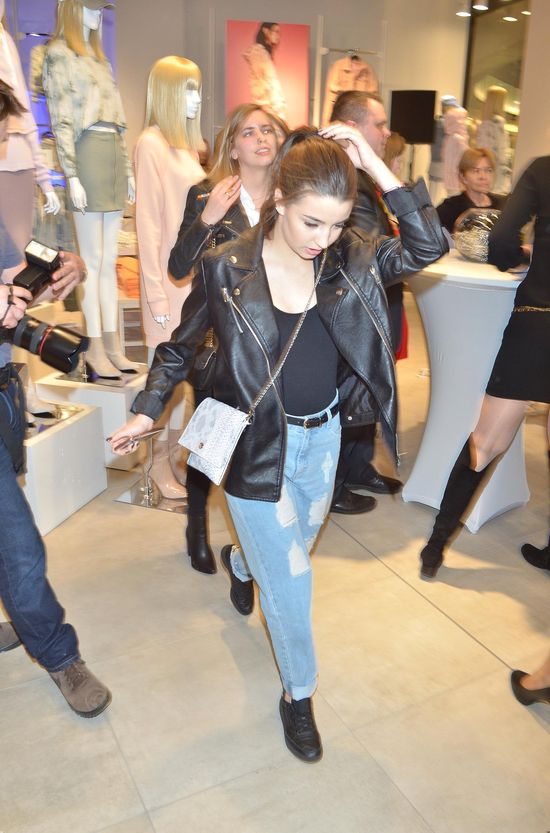 Julia Wieniawa na ściance. Stylowo?