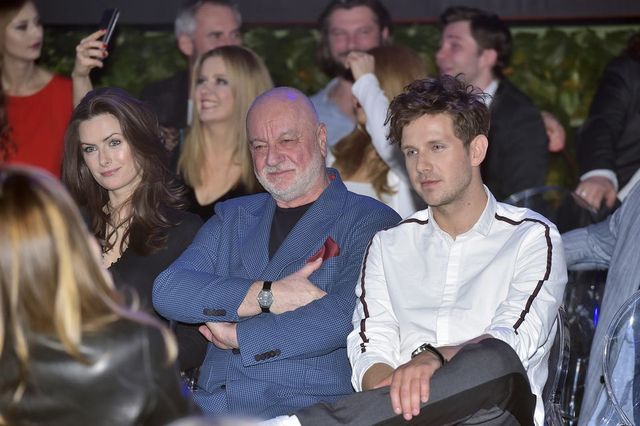 Antek Królikowski pozuje na Insta z ładną dziewczyną: Julia będzie zazdrosna!