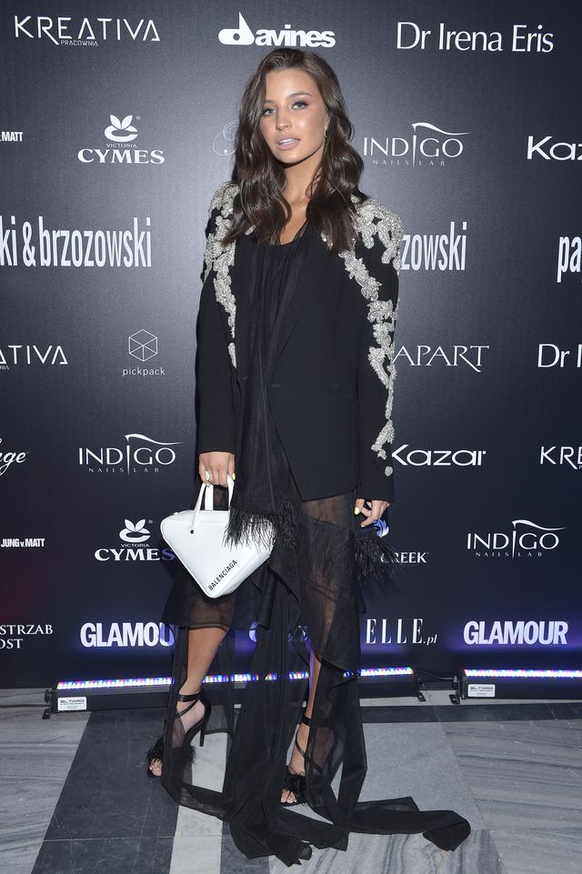 Julia Wieniawa VS. Julia Kuczyńska - która wyglądała LEPIEJ na pokazie?