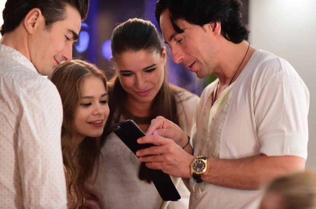 Zobaczcie, jak bawiła się ekipa TzG na piątkowym afterparty (FOTO) Zobaczcie, jak bawiła się ekipa TzG na piątkowym afterparty (FOTO)