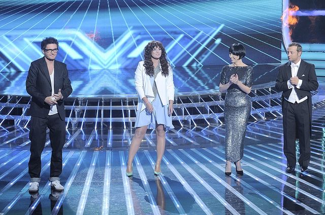 Zakręcona Farna i wylaszczona Kazadi w finale X Factora FOTO Zakręcona Farna i wylaszczona Kazadi w finale X Factora FOTO