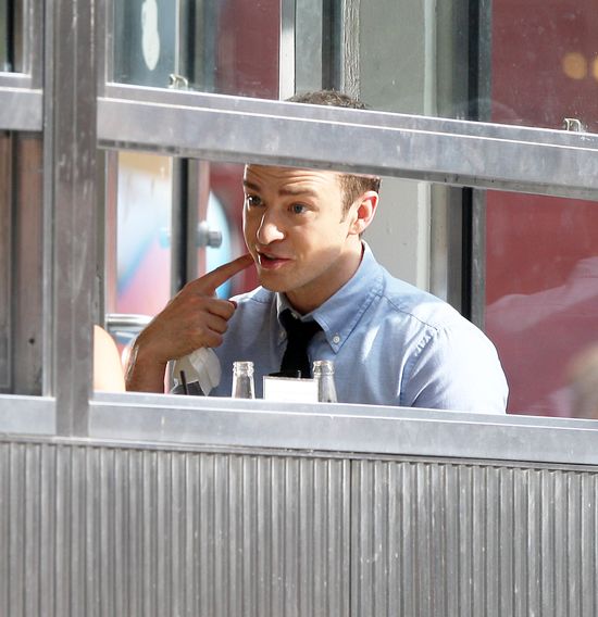 Najdziwniejsze licytacje rzeczy gwiazd (FOTO)