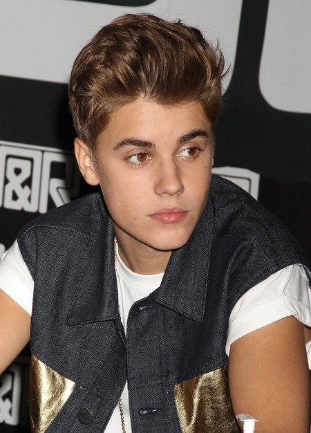 Justin Bieber zaatakowany przez fana podczas koncertu