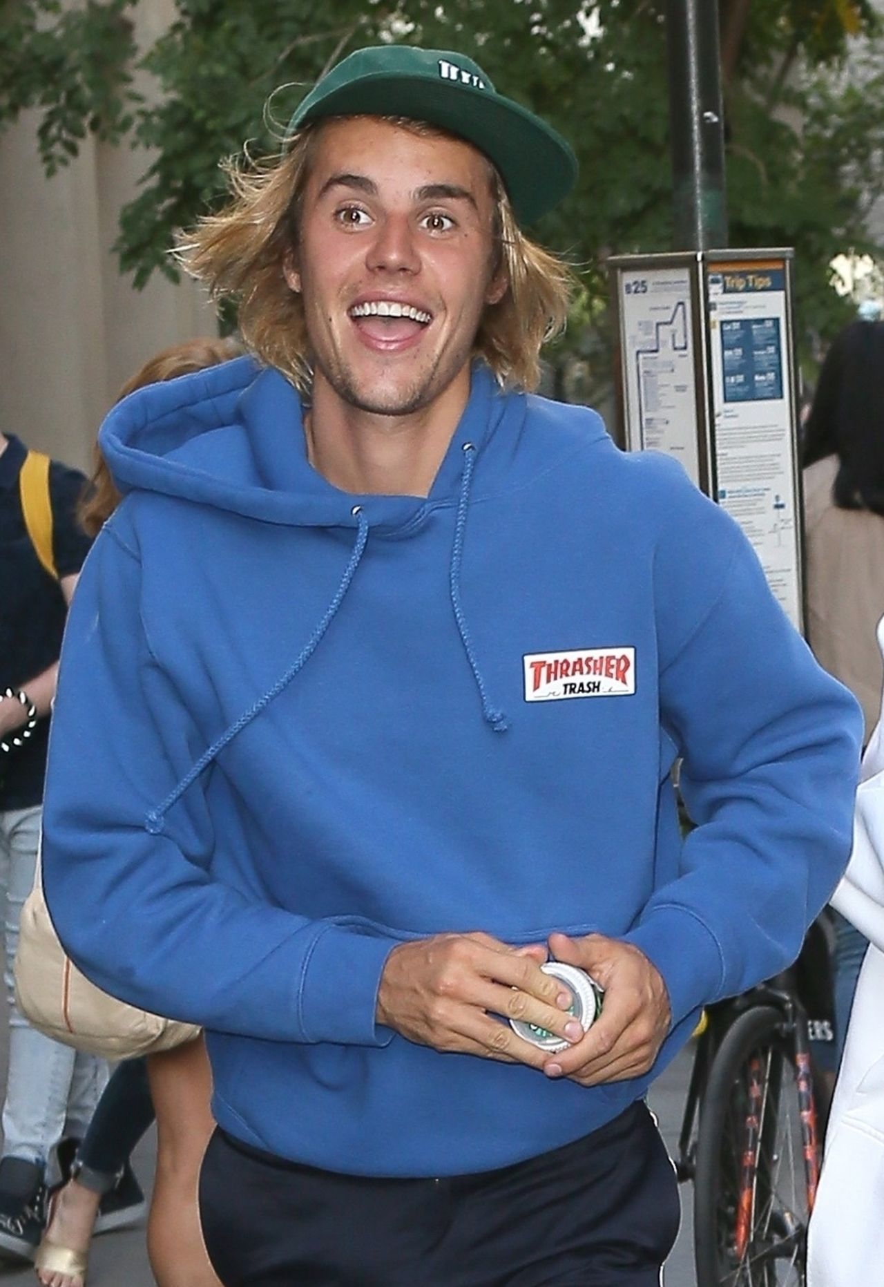 Pięć miesięcy temu był szaleńczo zakochany w Selenie, a dziś... (ZDJĘCIA)