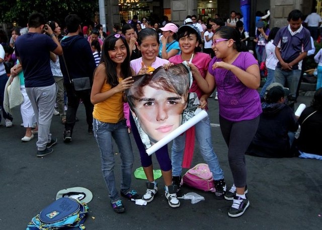 Justin Bieber na okładce Rolling Stone (FOTO)