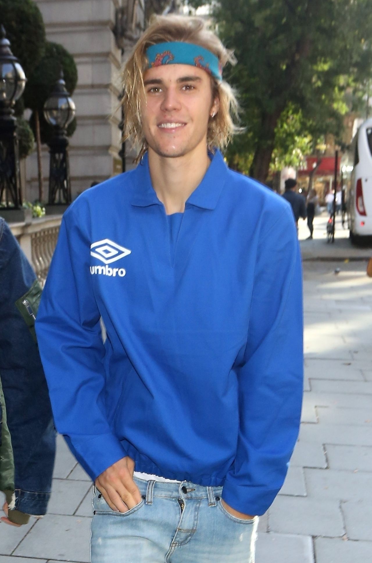 Justin Bieber z ŻONĄ całują się na ulicy - wujek Hailey potwierdził ŚLUB! FOTO Justin Bieber z ŻONĄ całują się na ulicy - wujek Hailey potwierdził ŚLUB! FOTO