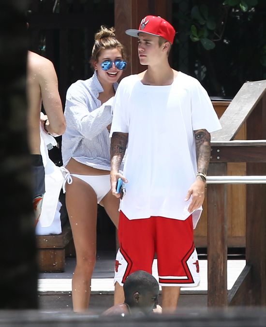 Justin Bieber i Hailey Baldwin nie szczędzą sobie czułości Justin Bieber i Hailey Baldwin nie szczędzą sobie czułości