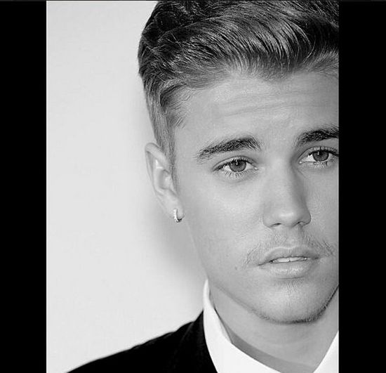 Justin Bieber faszerował Selenę Gomez narkotykami!